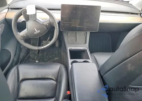 2023 Tesla Model Y z USA, uszkodzony, nr VIN 7SAYGAEE8PF846688